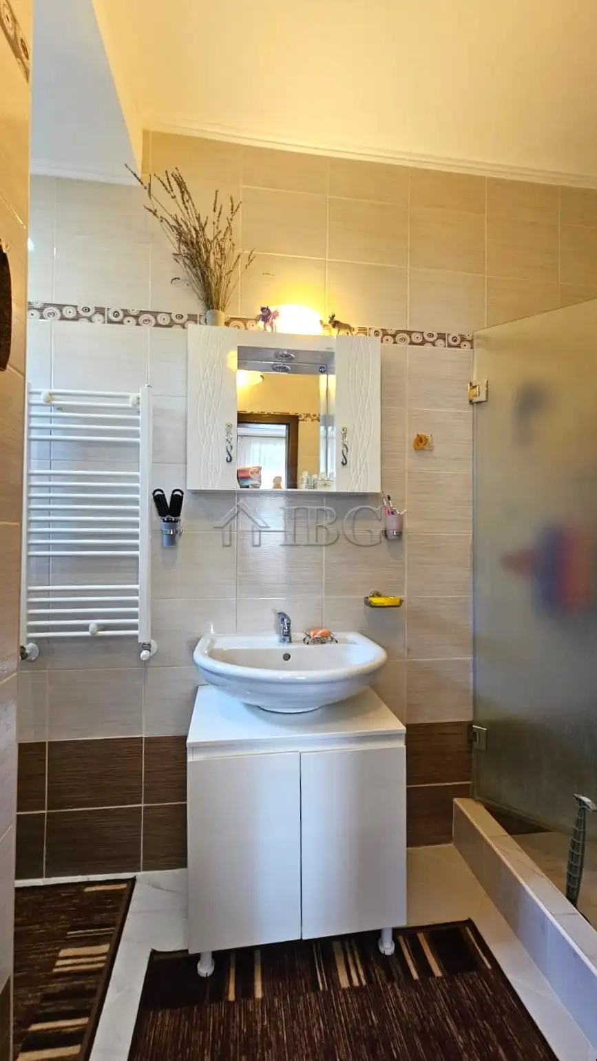 House 330m² in Bulgaria, Sveti Vlas. Priced at 345000€ rent photo-11