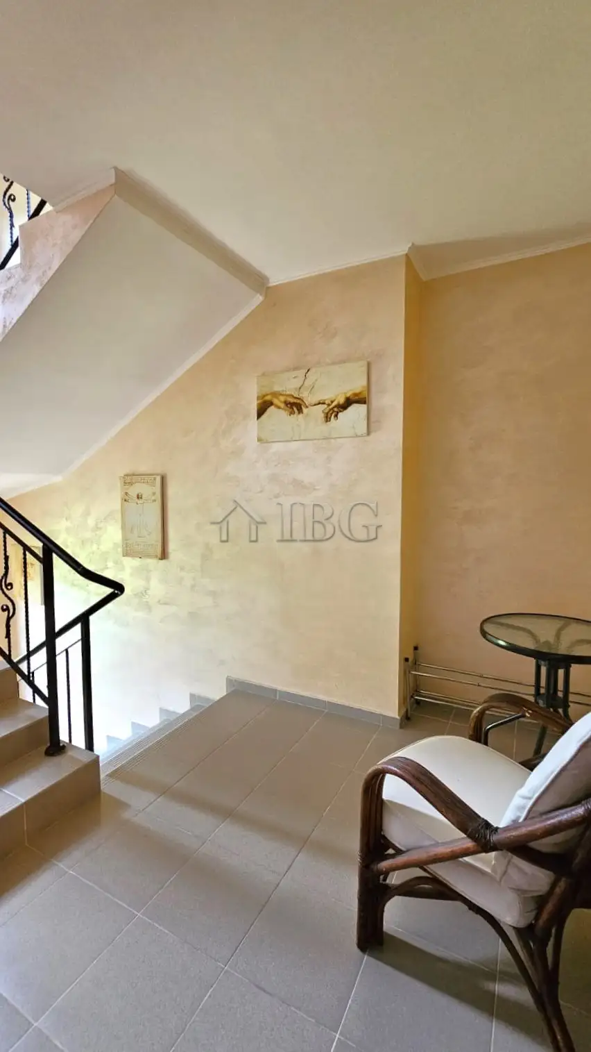 House 330m² in Bulgaria, Sveti Vlas. Priced at 345000€ rent photo-19