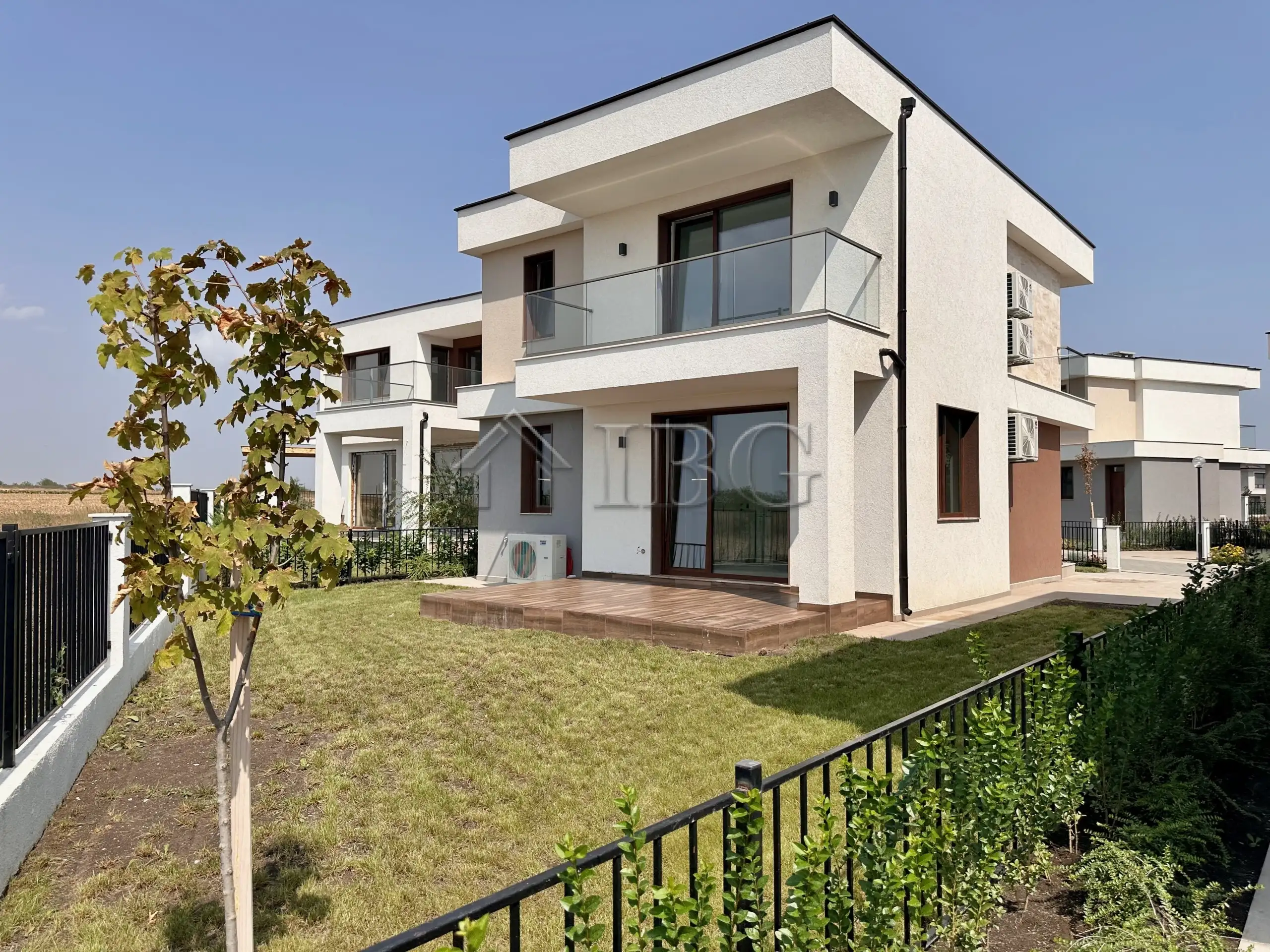 House 142m² in Bulgaria, Pomorie. Priced at 259900€ rent photo-7