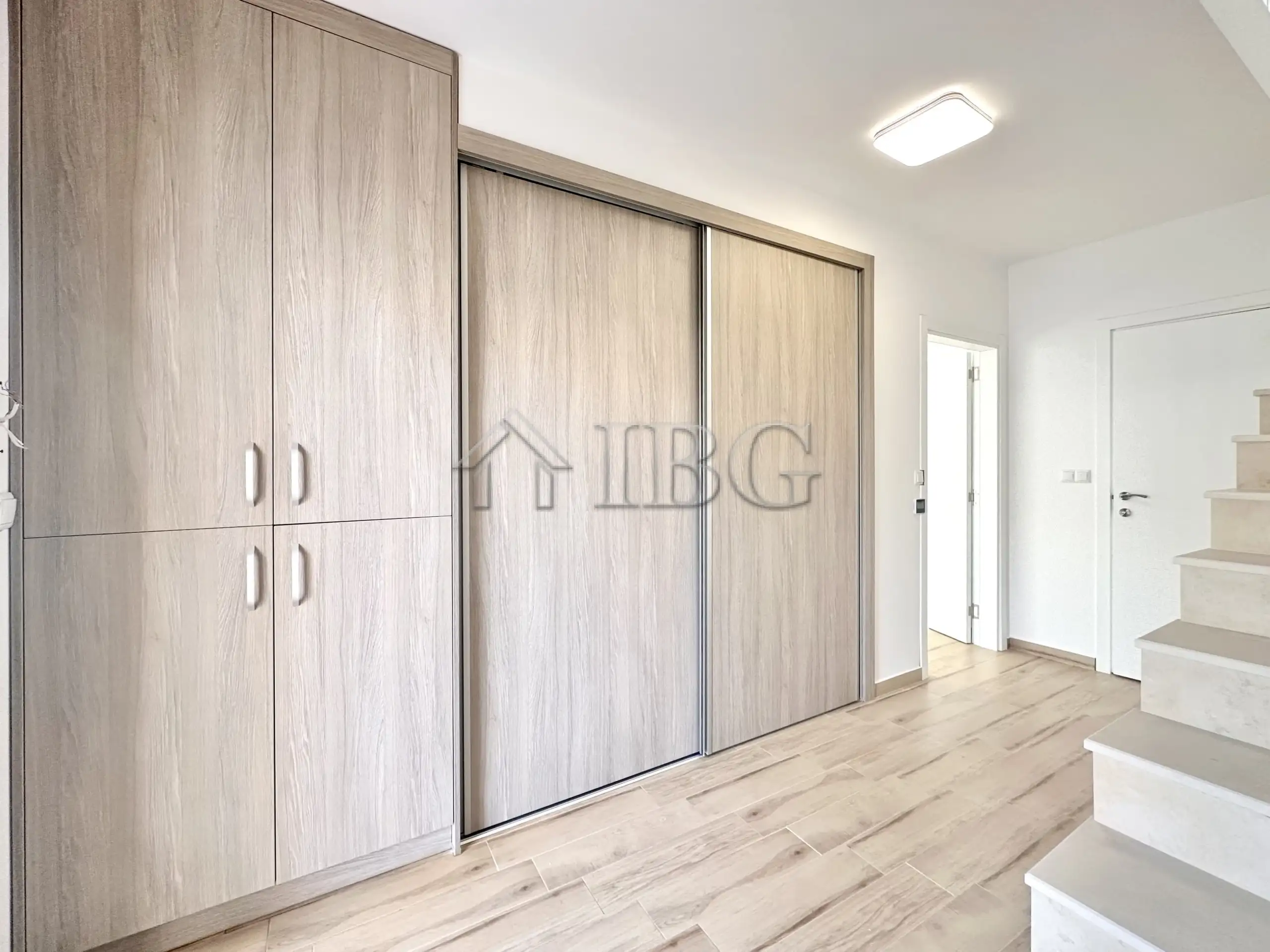 House 142m² in Bulgaria, Pomorie. Priced at 259900€ rent photo-14