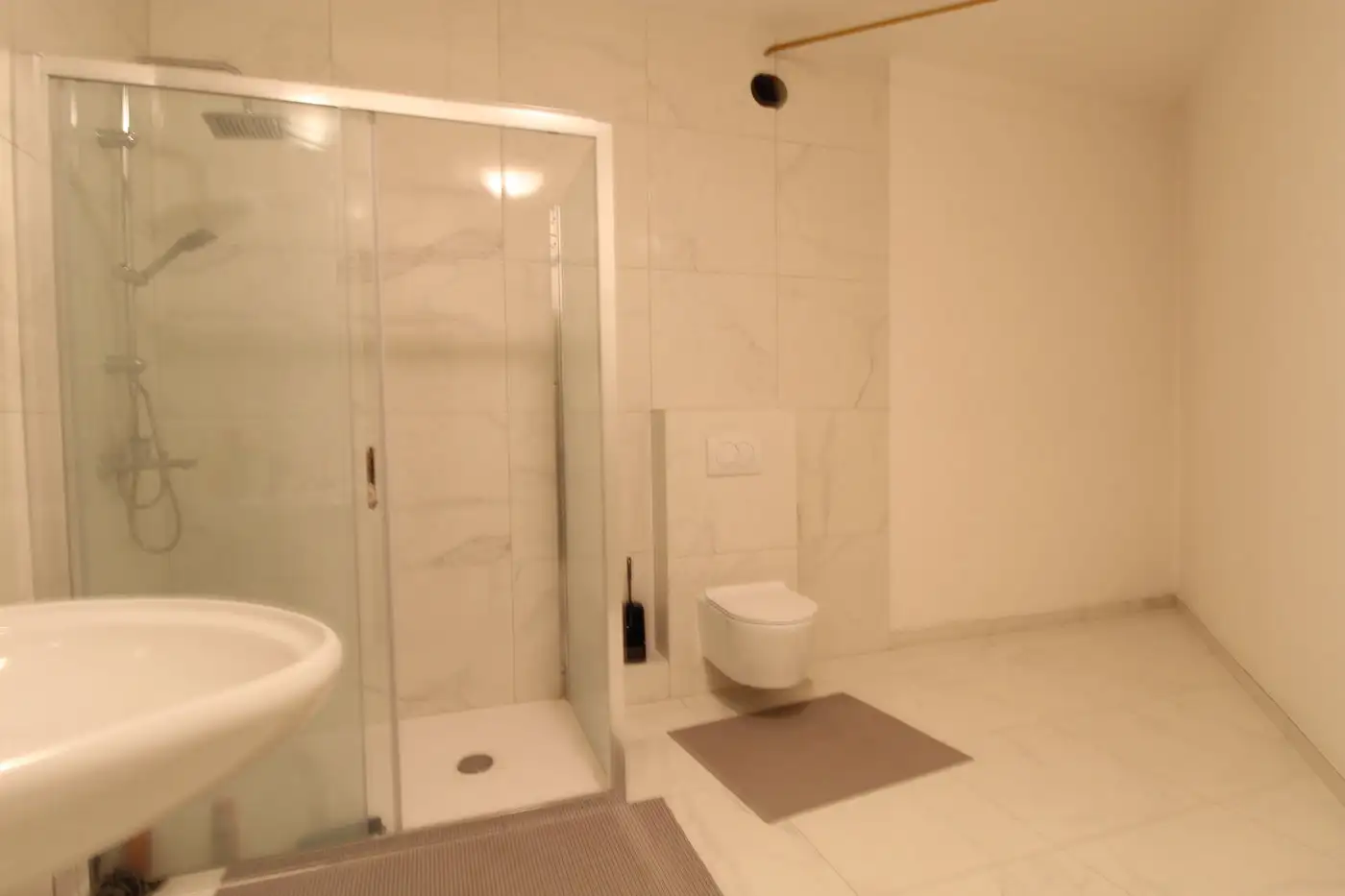 House 485m² in Slovenia, Siska. Priced at 895000€ rent photo-19
