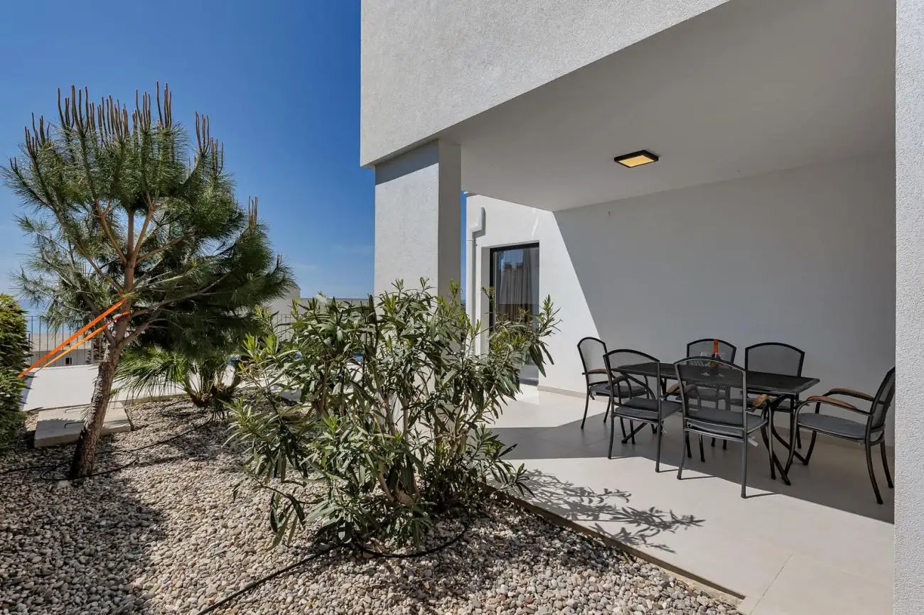 Villa 220m² in Croatia, Makarska. Priced at 1400000€ rent photo-25