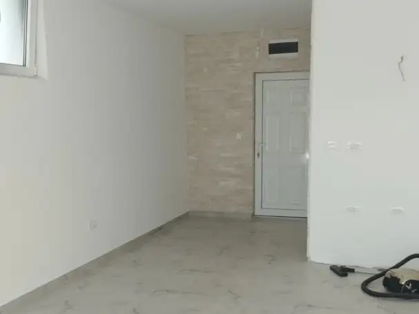 Flat 35m² in Montenegro, Kruce. Priced at 60000€ rent photo-3