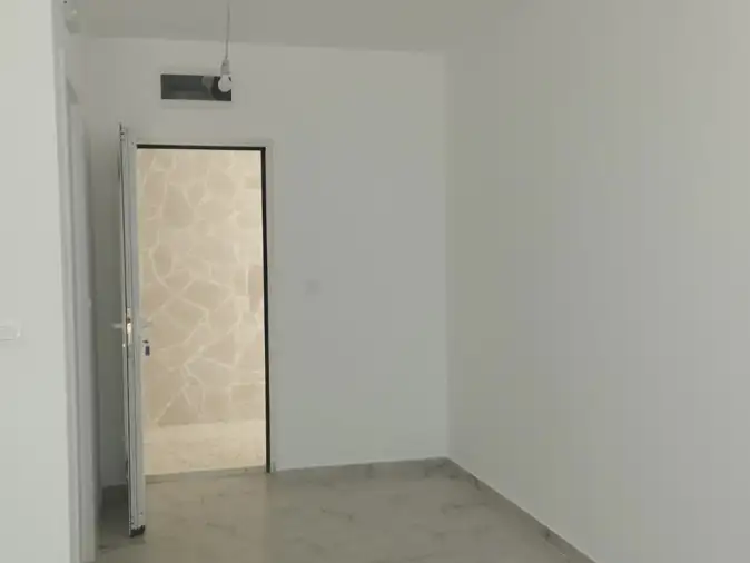 Flat 35m² in Montenegro, Kruce. Priced at 60000€ rent photo-10