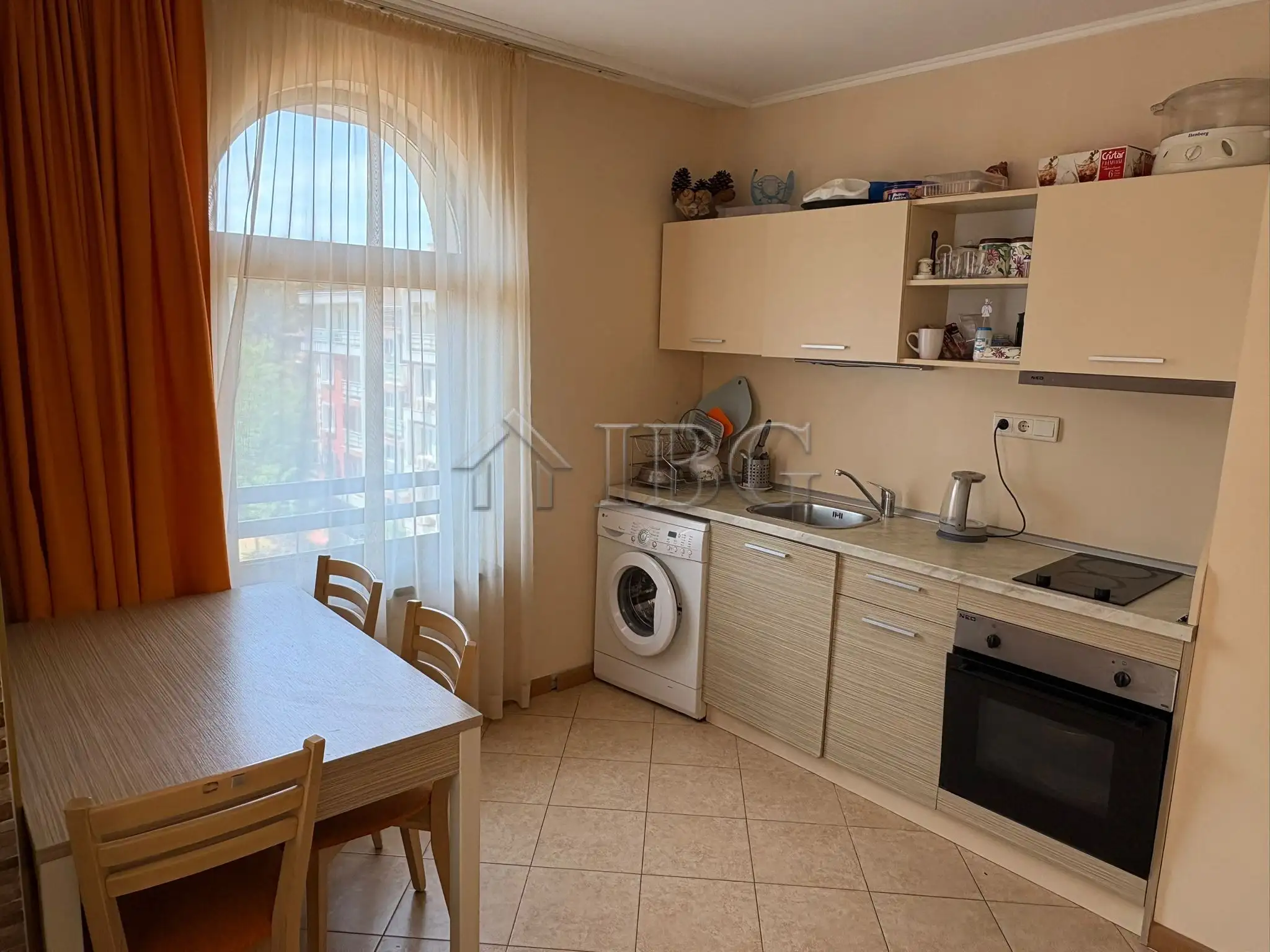 Flat 94m² in Bulgaria, Sunny Beach. Priced at 105000€ rent photo-12