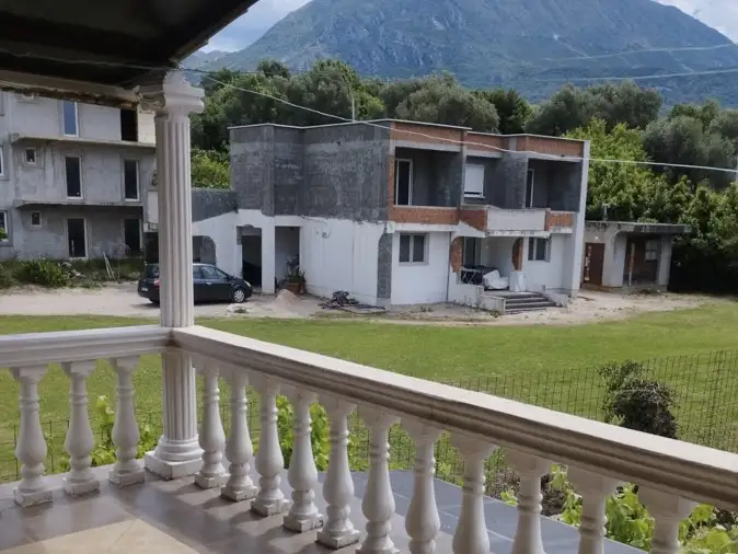 House 200m² in Italy, Barga. Priced at 230000€ rent photo-10