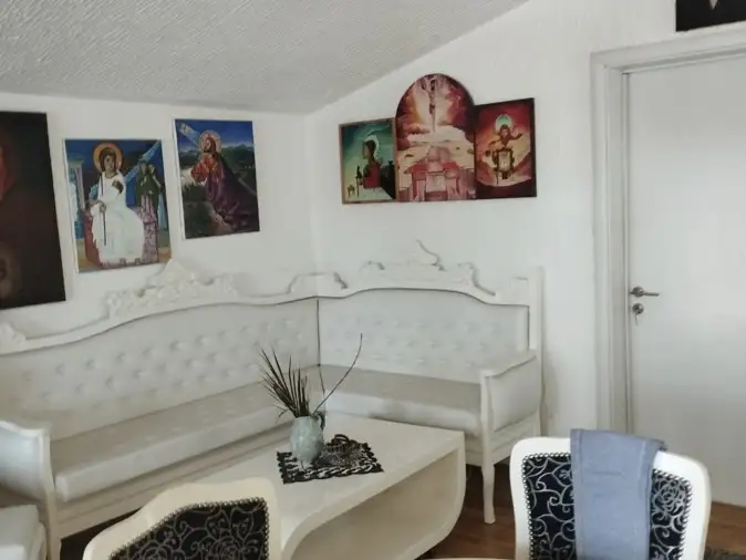 House 200m² in Italy, Barga. Priced at 230000€ rent photo-16