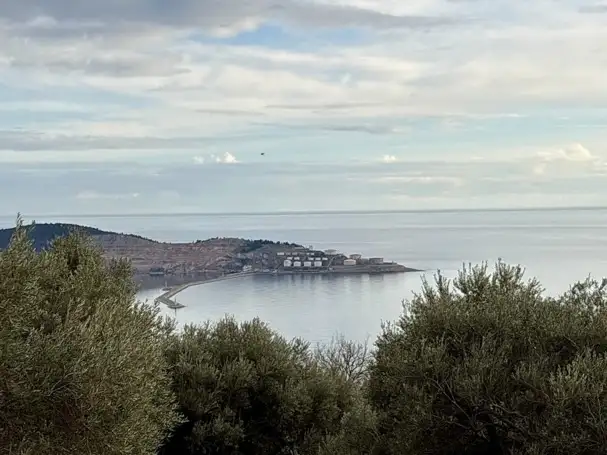 House 225m² in Montenegro, Susanj. Priced at 400000€ rent photo-3