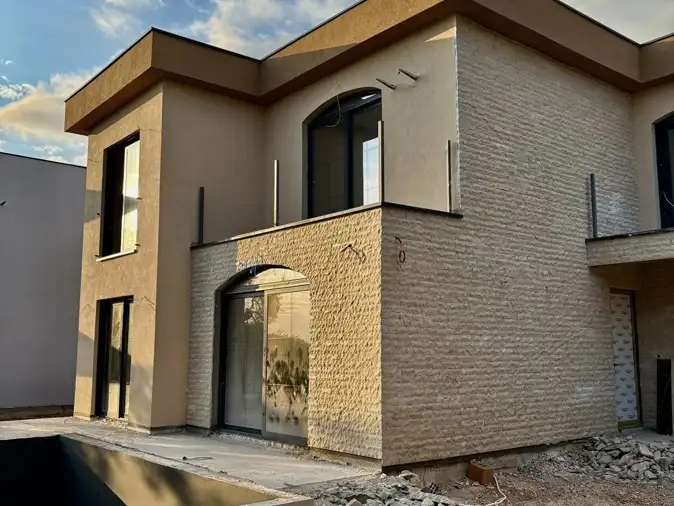 House 225m² in Montenegro, Susanj. Priced at 400000€ rent photo-8