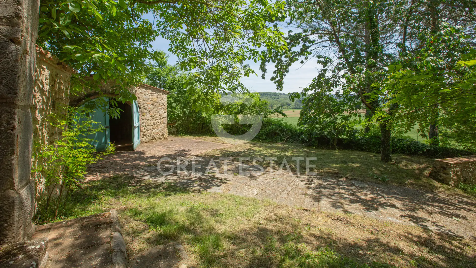 House 513m² in Italy, Siena. Priced at 580000€ rent photo-14