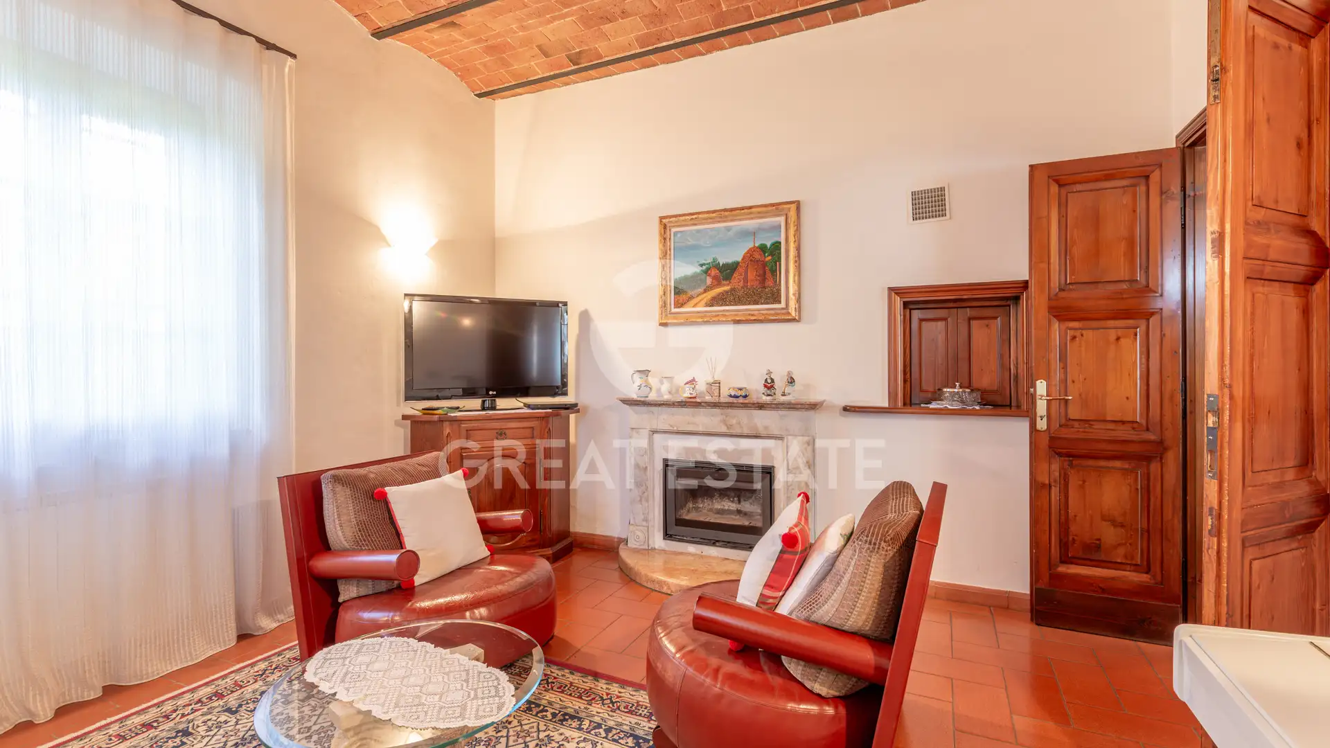 House 645m² in Italy, Siena. Priced at 2100000€ rent photo-12