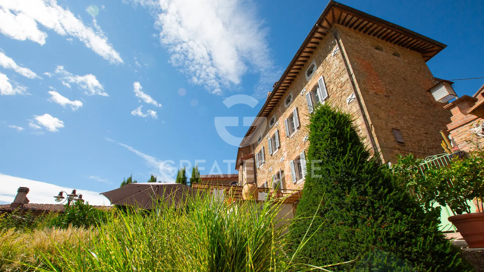 Villa 341m² in Italy, Perugia. Priced at 1250000€ rent photo-5