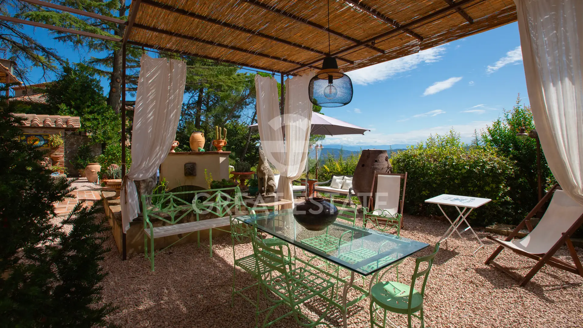 Villa 341m² in Italy, Perugia. Priced at 1250000€ rent photo-6