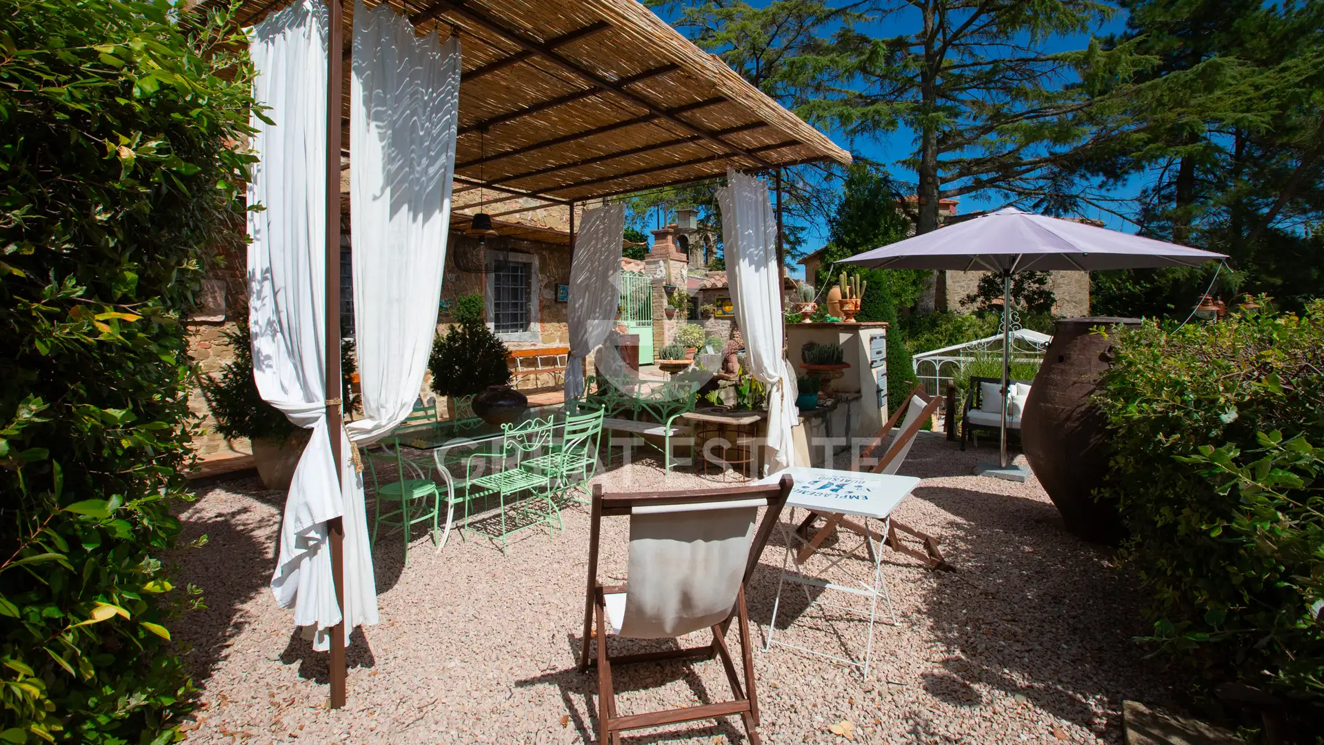 Villa 341m² in Italy, Perugia. Priced at 1250000€ rent photo-9