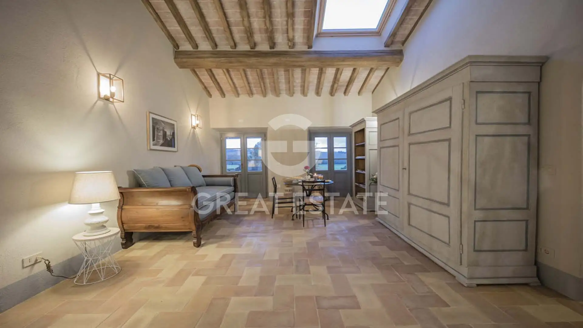 House 593m² in Italy, Siena. Priced at 1700000€ rent photo-13