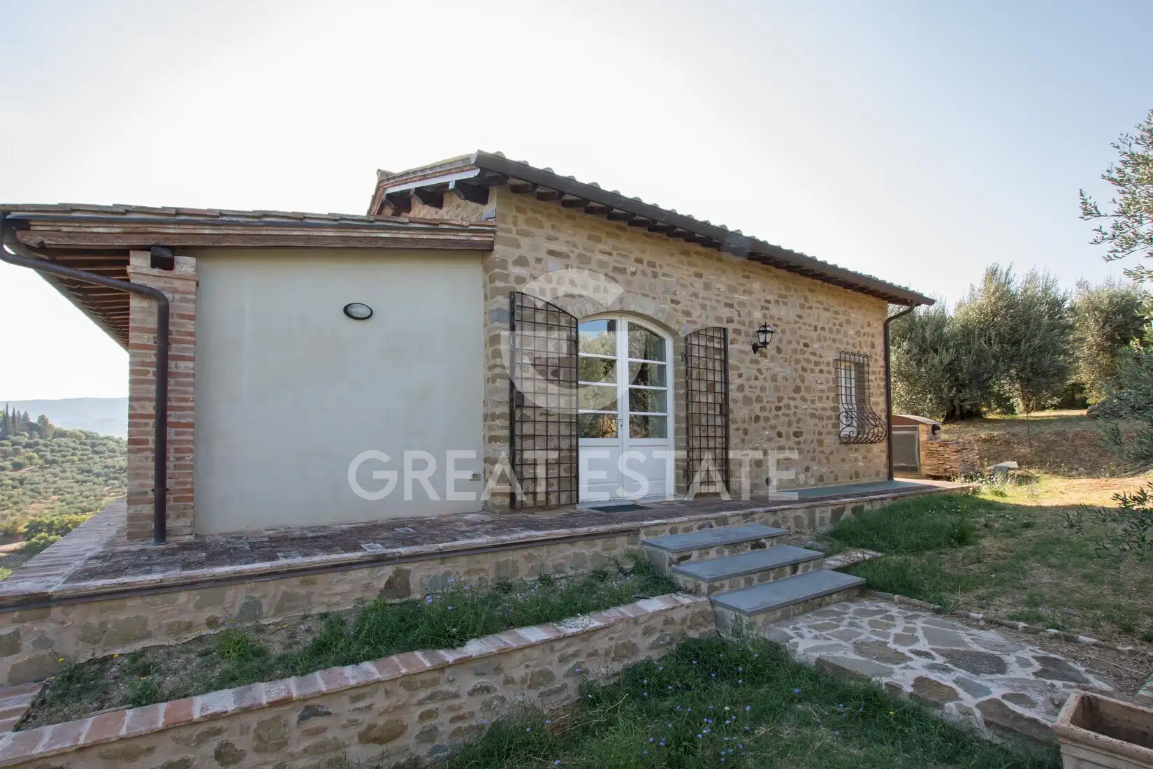 House 210m² in Italy, Perugia. Priced at 550000€ rent photo-10