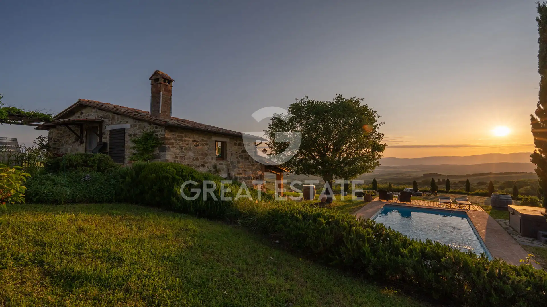 House 216m² in Italy, Siena. Priced at 890000€ rent photo-6