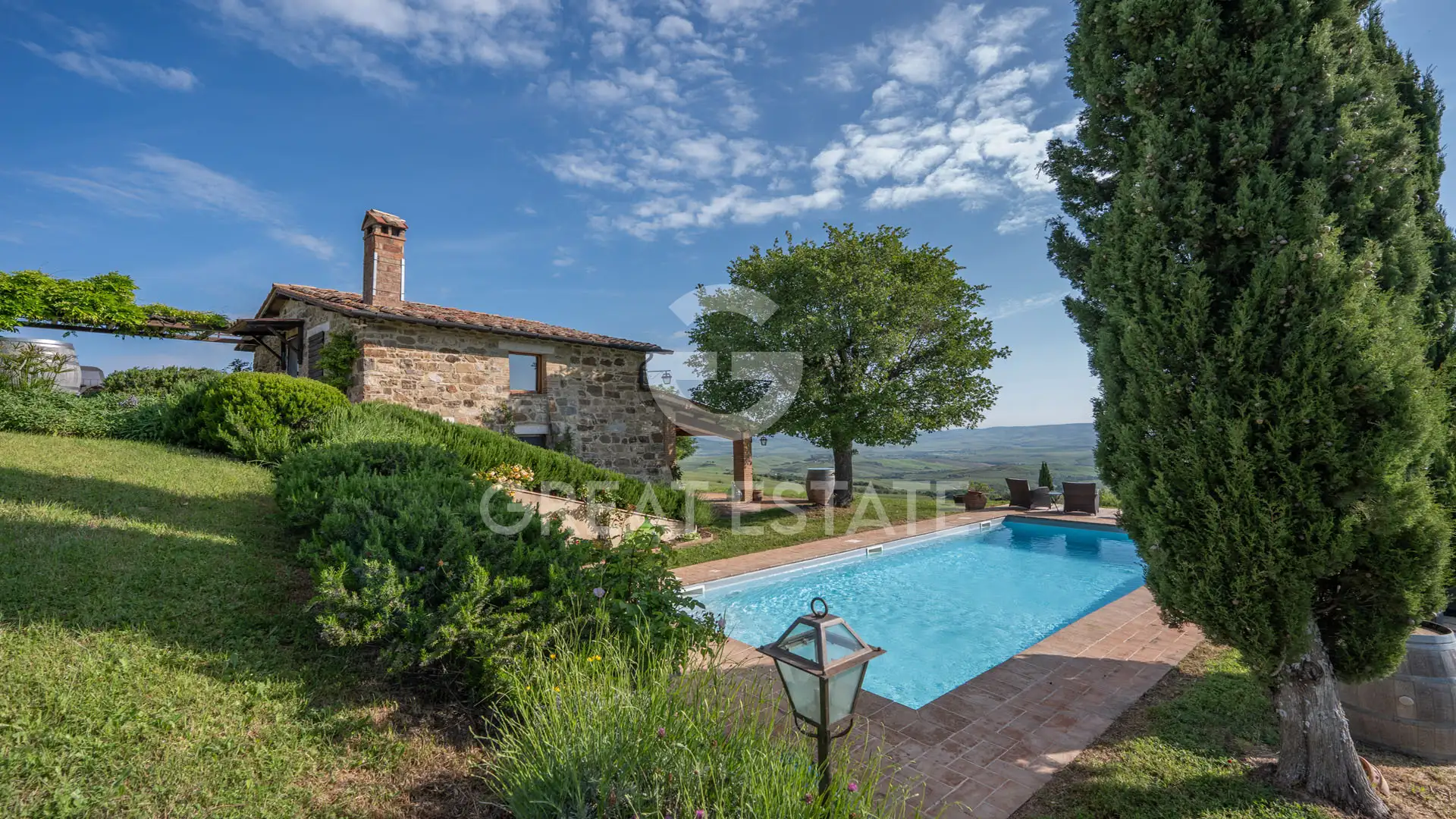 House 216m² in Italy, Siena. Priced at 890000€ rent photo-10