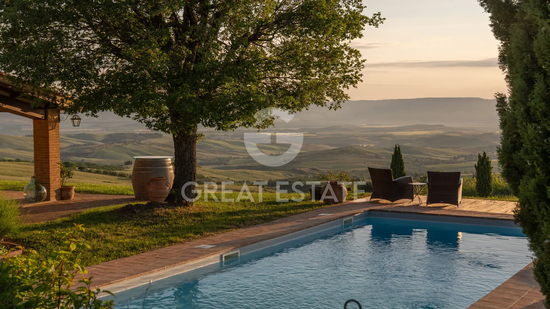 House 216m² in Italy, Siena. Priced at 890000€ rent photo-15