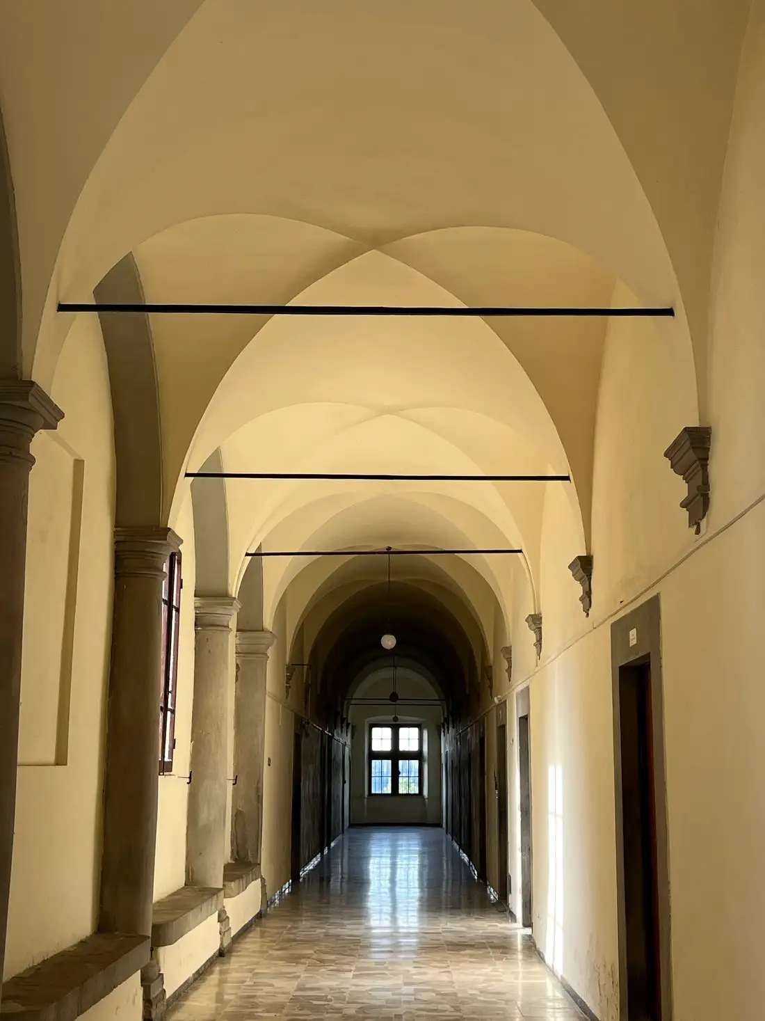 Castle 8500m² in Italy, Monte a Pescia. Priced at 6226234$ rent photo-5