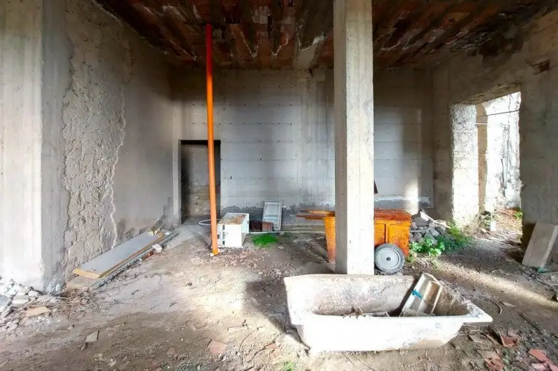 Castle 339m² in Italy, Naples. Priced at 1091542$ rent photo-5