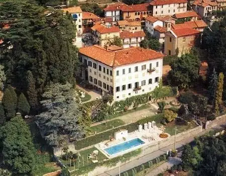 Castle 2079m² in Italy, Ghiffa. Priced at 6226234$ rent photo-4