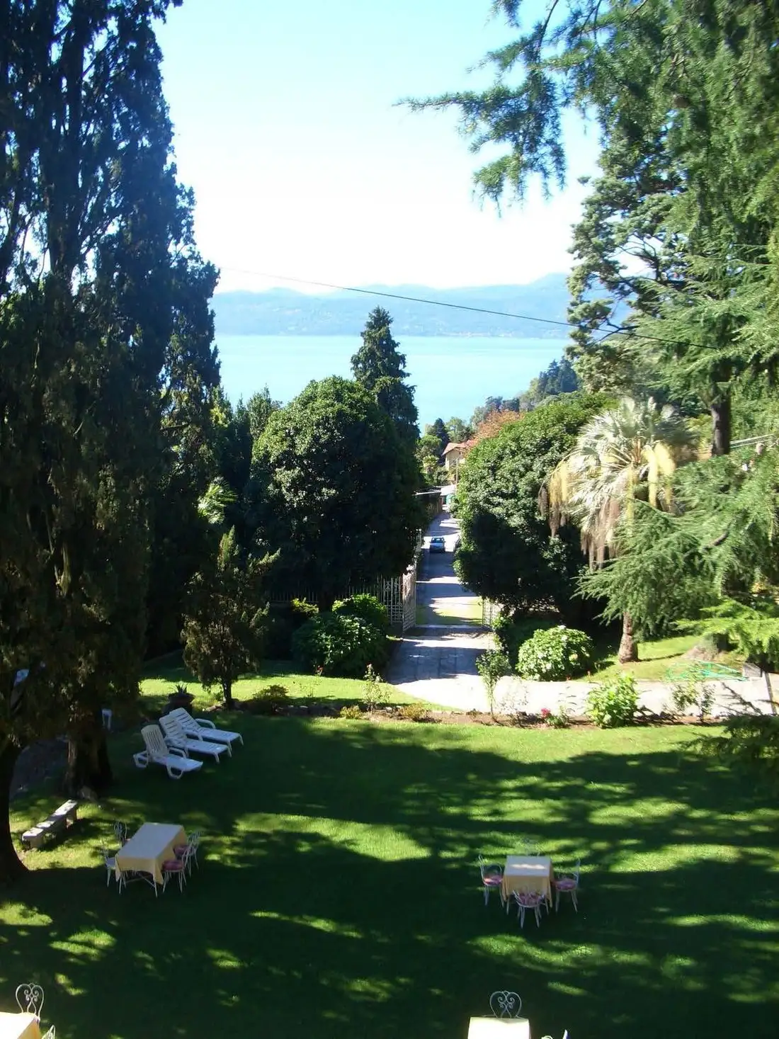 Castle 2079m² in Italy, Ghiffa. Priced at 6226234$ rent photo-5