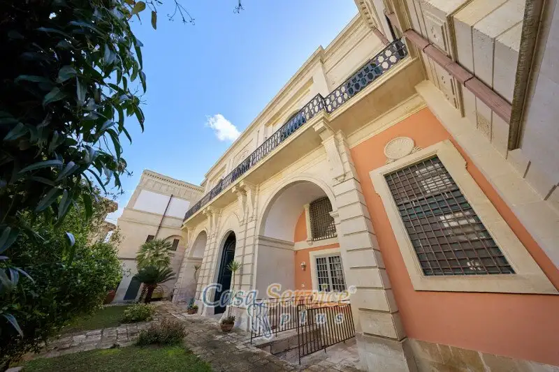 Castle 800m² in Italy, Poggiardo. Priced at 2037676$ rent photo-5