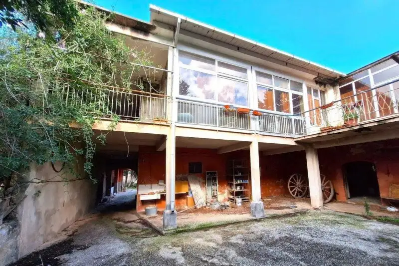 Castle 996m² in Italy, Valderice. Priced at 626585$ rent photo-1