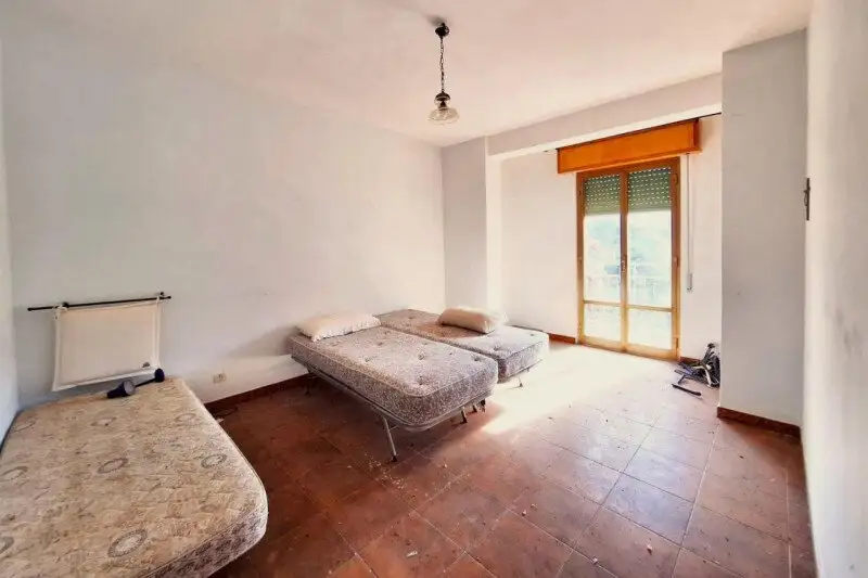 Castle 996m² in Italy, Valderice. Priced at 626585$ rent photo-3
