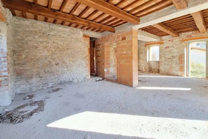 Castle 5908m² in Italy, Gubbio. Priced at 679225$ rent photo-4