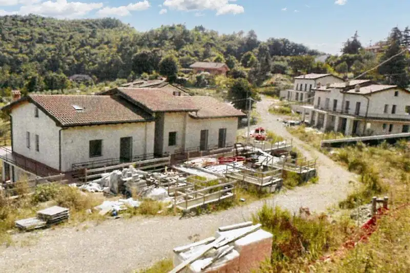 Castle 956m² in Italy, Carrodano Inferiore. Priced at 566021$ rent photo-1