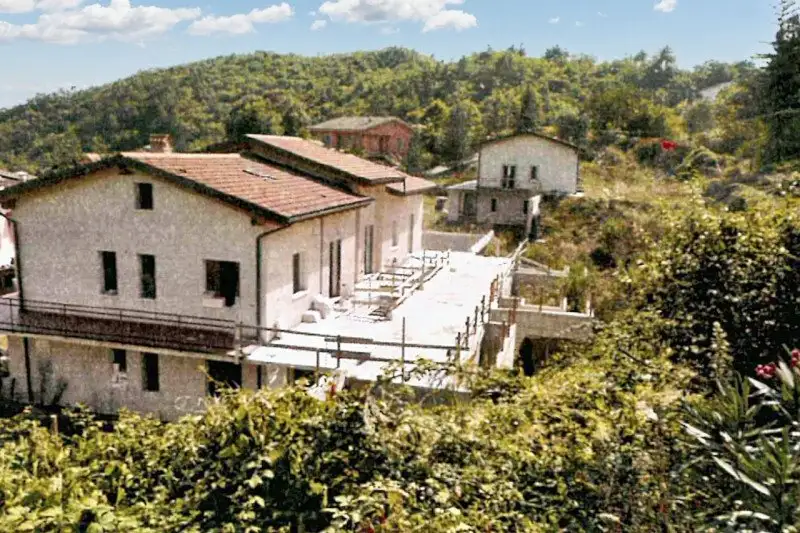 Castle 956m² in Italy, Carrodano Inferiore. Priced at 566021$ rent photo-5
