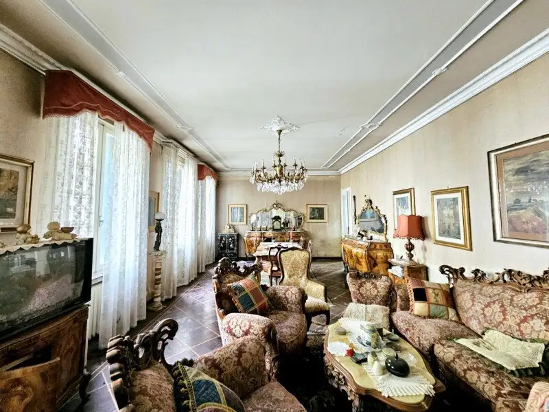 Castle 500m² in Italy, Montagnana. Priced at 543380$ rent photo-3