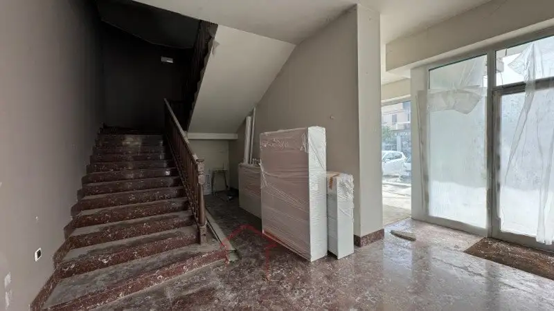 Castle 3000m² in Italy, Padova. Priced at 1867870$ rent photo-5