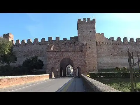 Castle 600m² in Italy, Cittadella. Priced at 1301848$ rent photo-1
