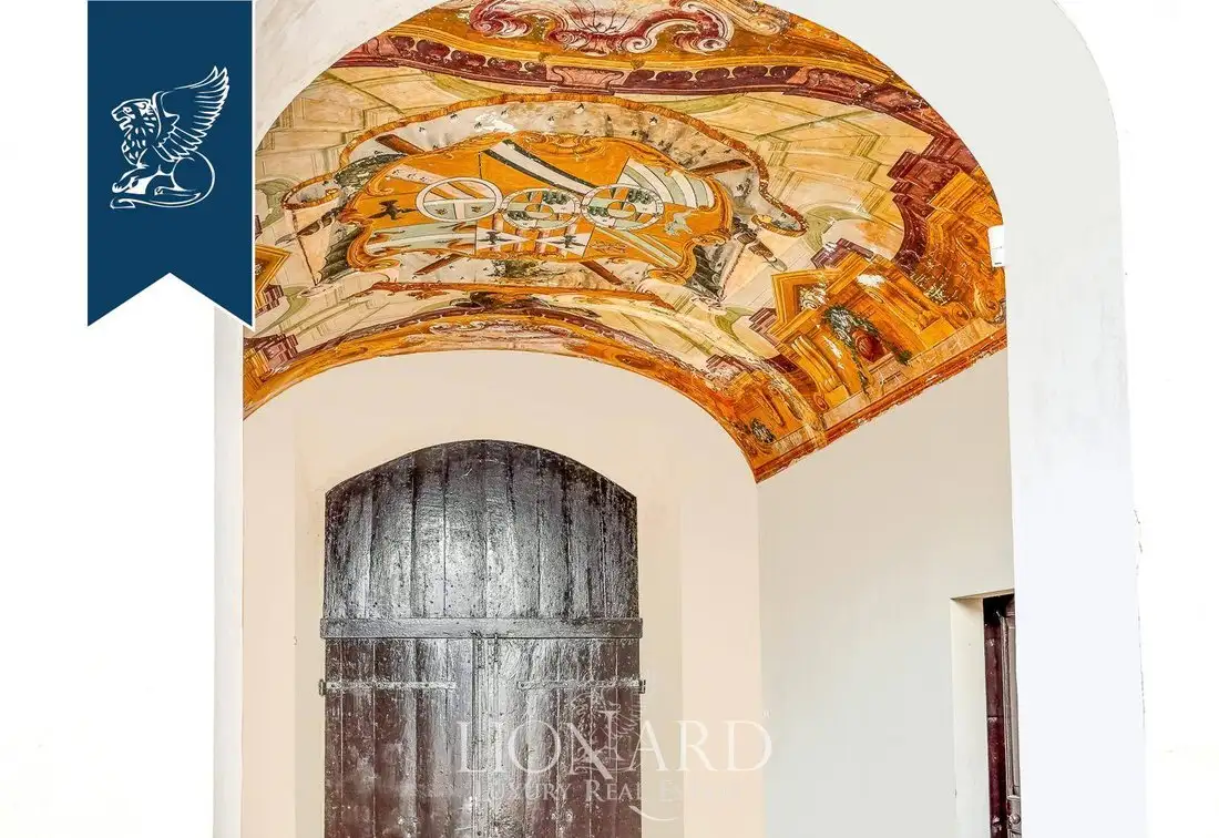 Castle 3200m² in Italy, Torre de' Passeri. Priced at 3962149$ rent photo-4