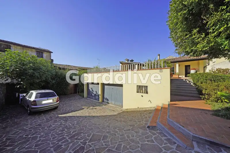 Castle 200m² in Italy, Cavriana. Priced at 667905$ rent photo-5