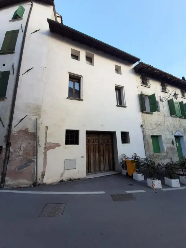 Castle 210m² in Italy, Asolo. Priced at 566021$ rent photo-1