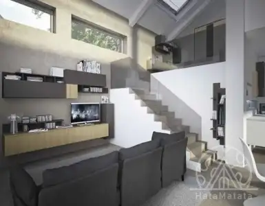 Buy in Italy for 622623$