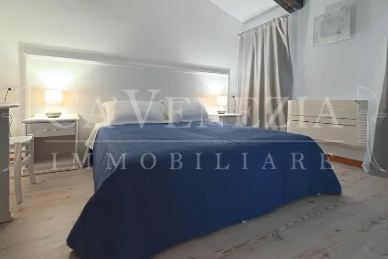 Castle 155m² in Italy, Venice. Priced at 1188644$ rent photo-2