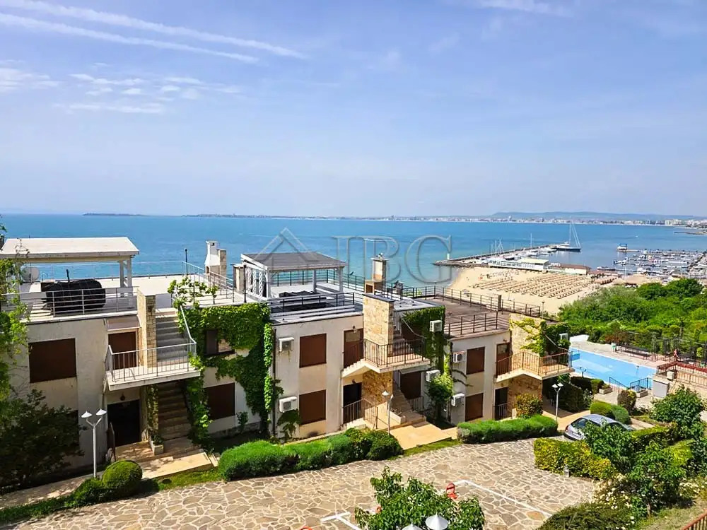 Flat 80m² in Bulgaria, Sveti Vlas. Priced at 176000€ rent photo-18