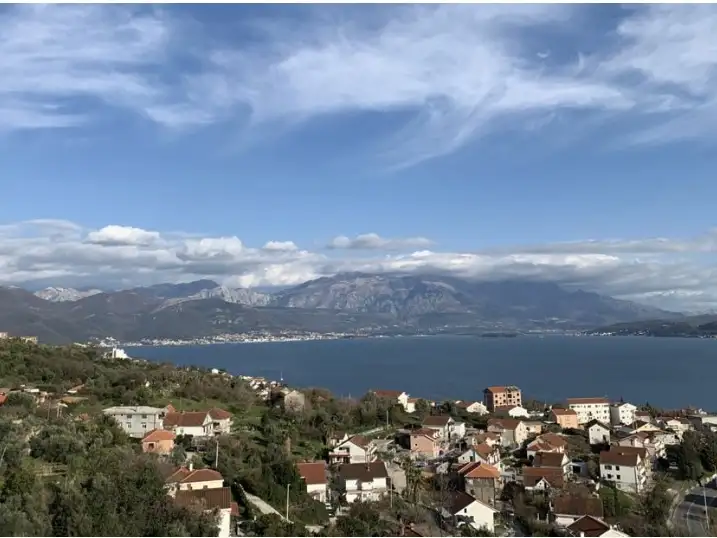 House 152m² in Montenegro, Kumbor. Priced at 630000€ rent photo-5