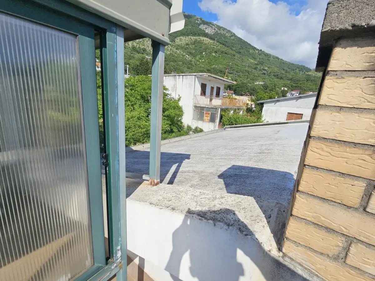House 300m² in Montenegro, Sutomore. Priced at 135000€ rent photo-6