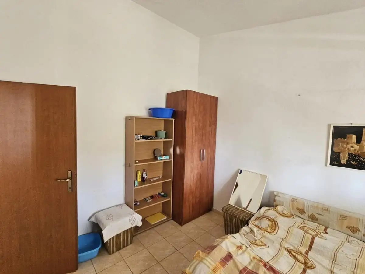 House 300m² in Montenegro, Sutomore. Priced at 135000€ rent photo-11