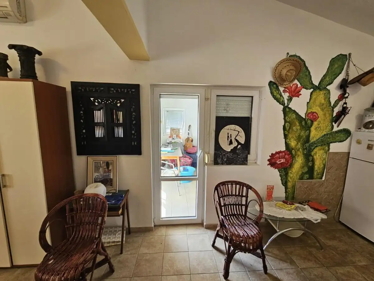 House 300m² in Montenegro, Sutomore. Priced at 135000€ rent photo-18
