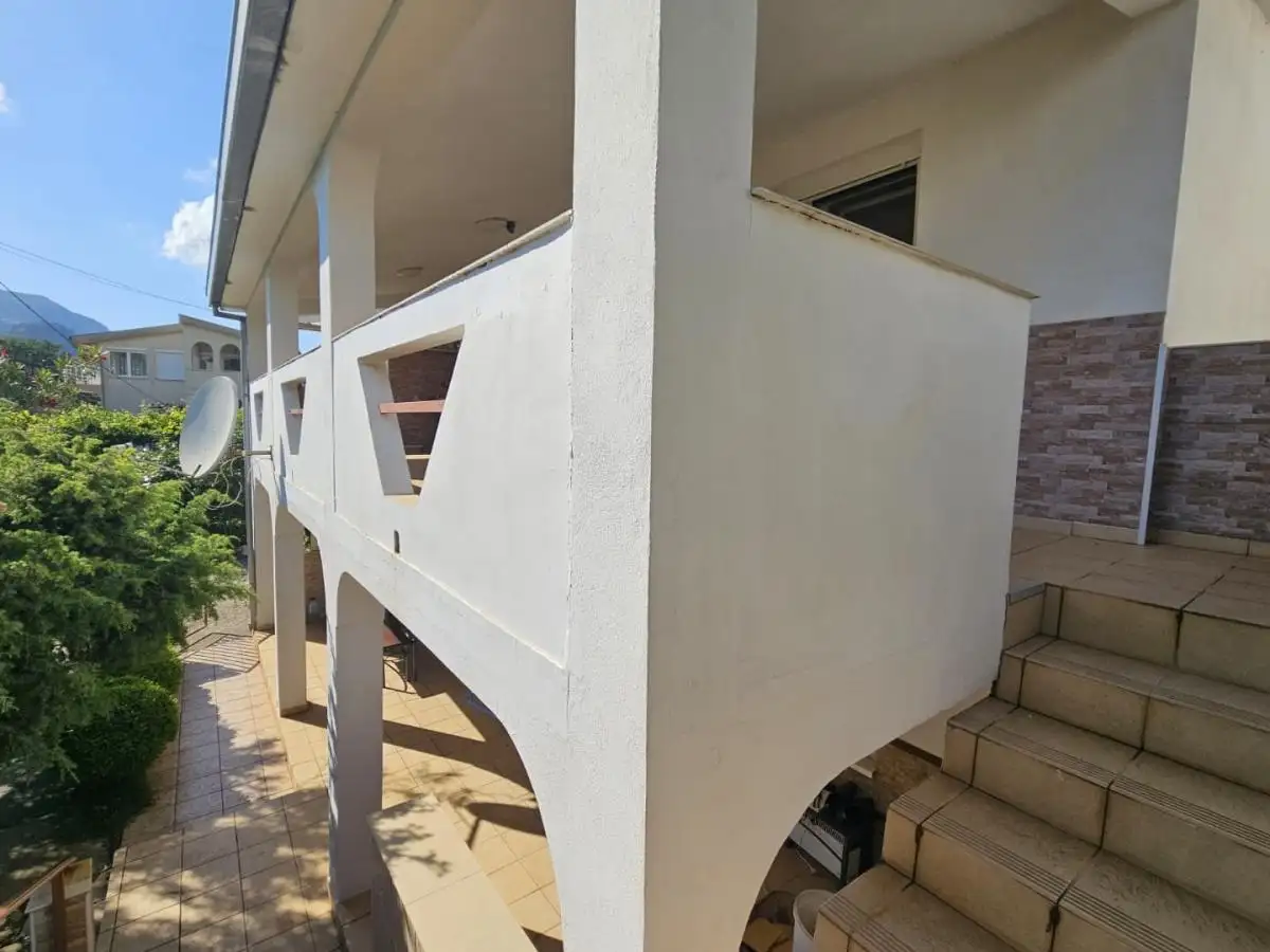House 300m² in Montenegro, Sutomore. Priced at 135000€ rent photo-30