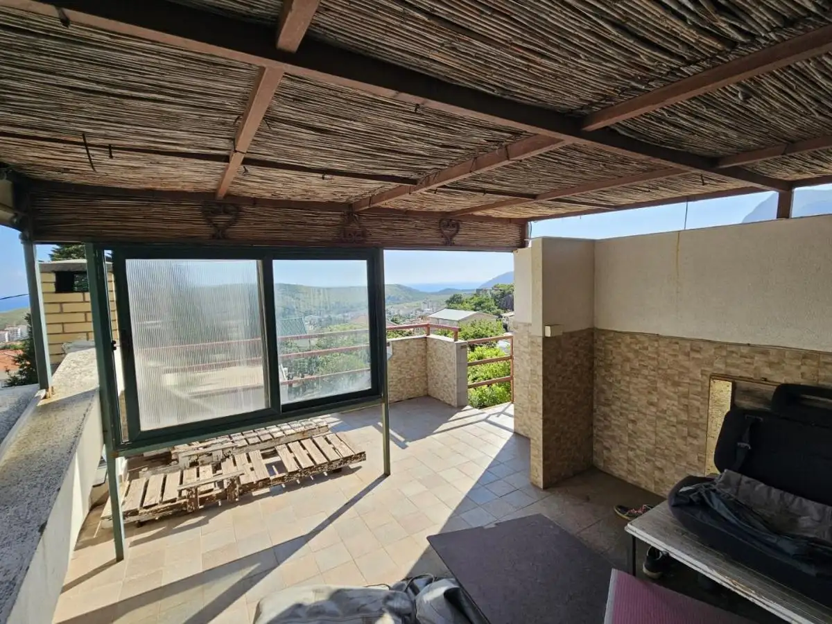 House 300m² in Montenegro, Sutomore. Priced at 135000€ rent photo-39