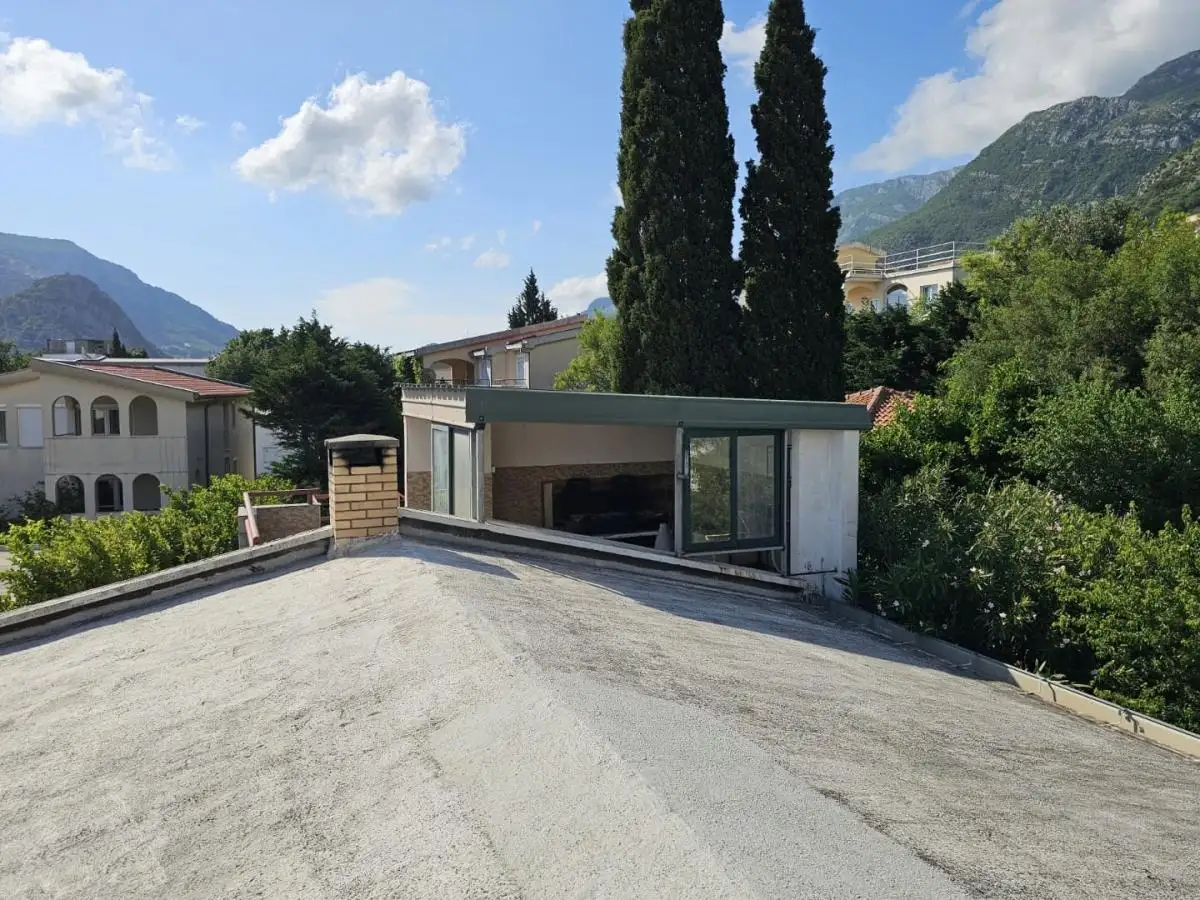 House 300m² in Montenegro, Sutomore. Priced at 135000€ rent photo-42