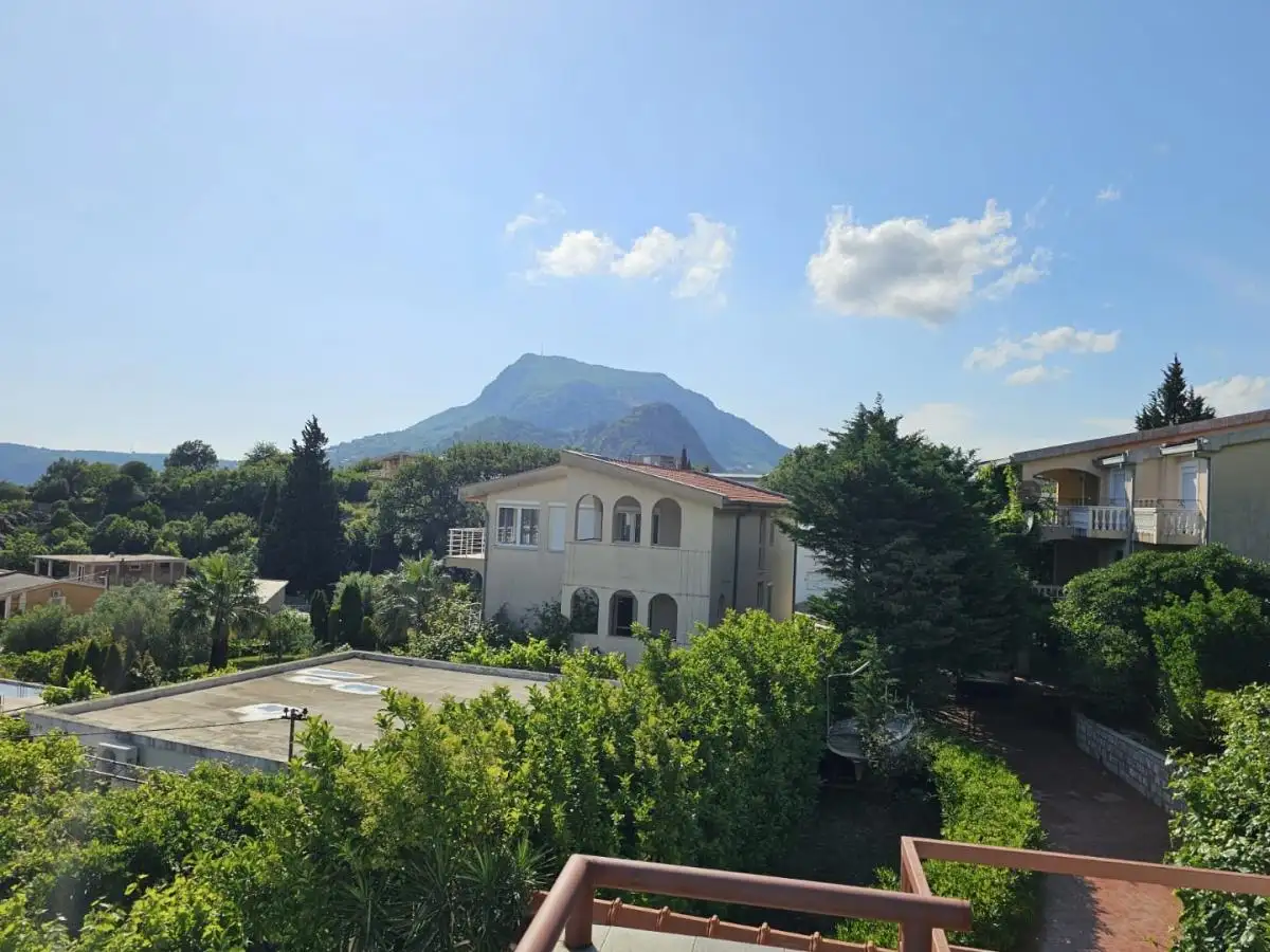 House 300m² in Montenegro, Sutomore. Priced at 135000€ rent photo-46